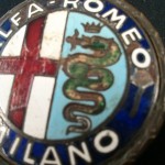 logo-originale-in-ferro-smaltato-per-alfa-romeo-giulietta-spider